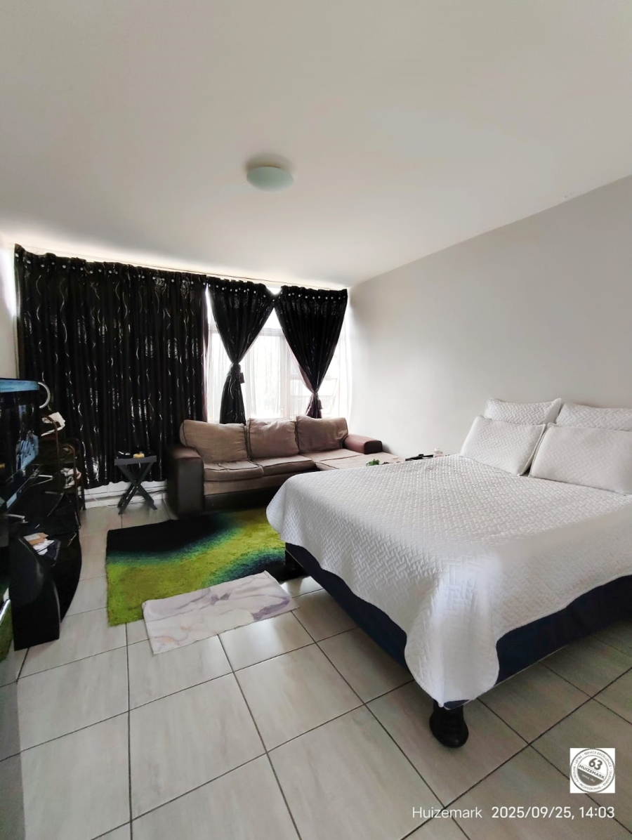 1 Bedroom Property for Sale in Sasolburg Ext 2 Free State
